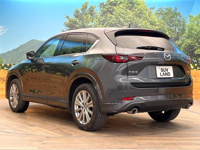 ＣＸ－５ ＸＤ　エクスクルーシブモード　ディーゼル（軽油）　サンルーフ　全周囲カメラ　ＢＯＳＥサウンド　レーダークルーズ　電動リアゲート　レザーシート　前席シートエアコン　ドラレコ　コーナーセンサー　スマートキー　ＬＥＤヘッド（24枚目）