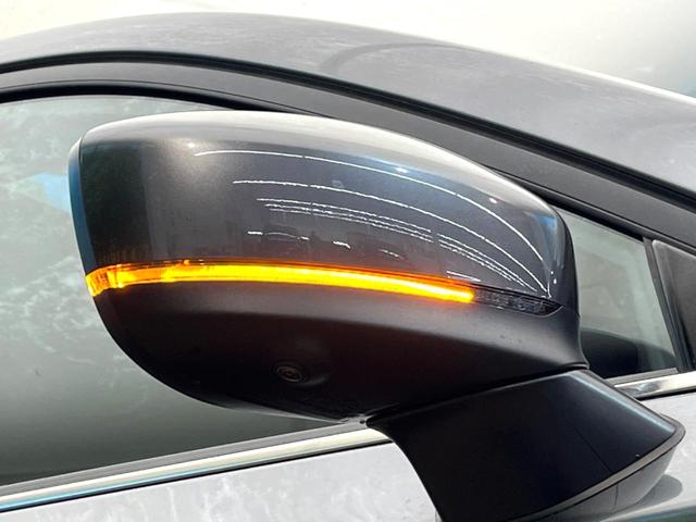 ＣＸ－５ ＸＤ　エクスクルーシブモード　ディーゼル（軽油）　サンルーフ　全周囲カメラ　ＢＯＳＥサウンド　レーダークルーズ　電動リアゲート　レザーシート　前席シートエアコン　ドラレコ　コーナーセンサー　スマートキー　ＬＥＤヘッド（27枚目）