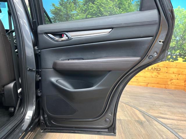 ＣＸ－５ ＸＤ　エクスクルーシブモード　ディーゼル（軽油）　サンルーフ　全周囲カメラ　ＢＯＳＥサウンド　レーダークルーズ　電動リアゲート　レザーシート　前席シートエアコン　ドラレコ　コーナーセンサー　スマートキー　ＬＥＤヘッド（29枚目）