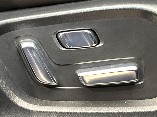 ＣＸ－５ ＸＤ　エクスクルーシブモード　ディーゼル（軽油）　サンルーフ　全周囲カメラ　ＢＯＳＥサウンド　レーダークルーズ　電動リアゲート　レザーシート　前席シートエアコン　ドラレコ　コーナーセンサー　スマートキー　ＬＥＤヘッド（66枚目）