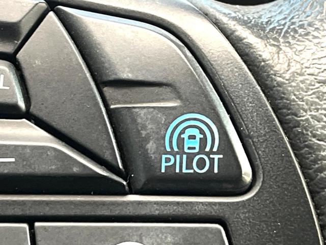 セレナ ハイウェイスターＶ　禁煙車　ディスプレイオーディオ　両側電動スライドドア　フリップダウンモニター　全周囲カメラ　プロパイロット　ブラインドスポットモニター　レーダークルーズ　ＬＥＤヘッド　ドラレコ　ＥＴＣ（6枚目）