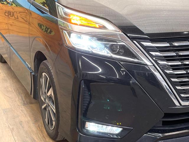 セレナ ハイウェイスターＶ　禁煙車　ディスプレイオーディオ　両側電動スライドドア　フリップダウンモニター　全周囲カメラ　プロパイロット　ブラインドスポットモニター　レーダークルーズ　ＬＥＤヘッド　ドラレコ　ＥＴＣ（13枚目）