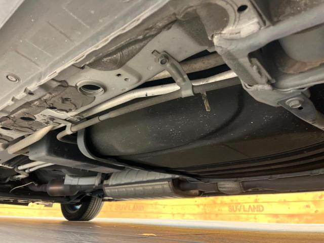 セレナ ハイウェイスターＶ　禁煙車　ディスプレイオーディオ　両側電動スライドドア　フリップダウンモニター　全周囲カメラ　プロパイロット　ブラインドスポットモニター　レーダークルーズ　ＬＥＤヘッド　ドラレコ　ＥＴＣ（22枚目）