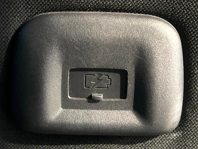 セレナ ハイウェイスターＶ　禁煙車　ディスプレイオーディオ　両側電動スライドドア　フリップダウンモニター　全周囲カメラ　プロパイロット　ブラインドスポットモニター　レーダークルーズ　ＬＥＤヘッド　ドラレコ　ＥＴＣ（42枚目）