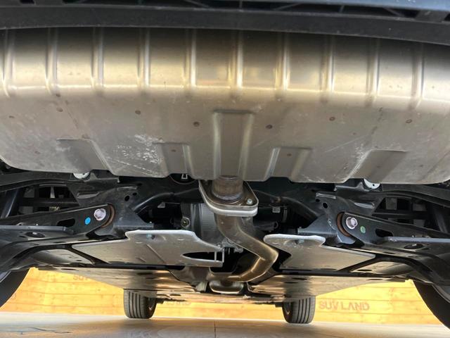 ＣＸ－６０ ２５Ｓ　エクスクルーシブモード　禁煙車　サンルーフ　全周囲カメラ　ＢＯＳＥサウンド　スマートブレーキサポート　レーダークルーズ　電動リアゲート　レザーシート　全席シートヒーター　前席シートエアコン　ドラレコ　コーナーセンサー（19枚目）