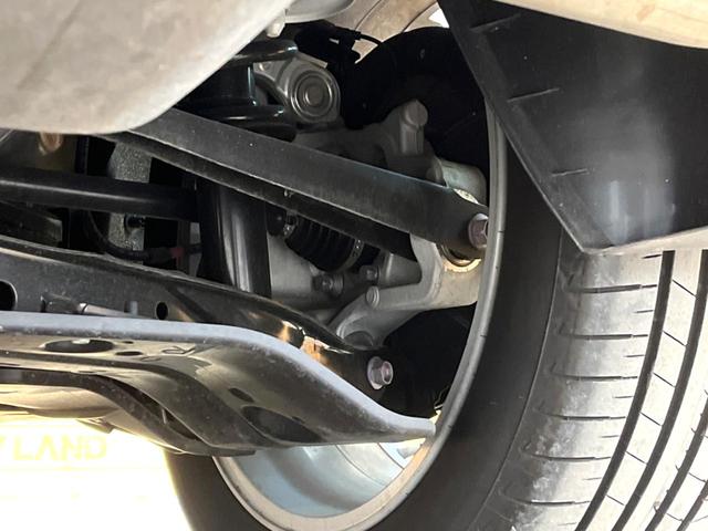 ＣＸ－６０ ２５Ｓ　エクスクルーシブモード　禁煙車　サンルーフ　全周囲カメラ　ＢＯＳＥサウンド　スマートブレーキサポート　レーダークルーズ　電動リアゲート　レザーシート　全席シートヒーター　前席シートエアコン　ドラレコ　コーナーセンサー（23枚目）