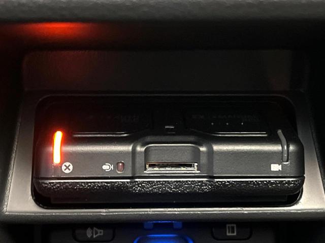 ＣＸ－６０ ２５Ｓ　エクスクルーシブモード　禁煙車　サンルーフ　全周囲カメラ　ＢＯＳＥサウンド　スマートブレーキサポート　レーダークルーズ　電動リアゲート　レザーシート　全席シートヒーター　前席シートエアコン　ドラレコ　コーナーセンサー（54枚目）