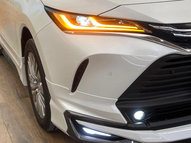 ハリアーハイブリッド Ｚ　レザーパッケージ　禁煙車　フルエアロ　サンルーフ　１２．３インチディスプレイオーディオ　ＪＢＬサウンド　全周囲カメラ　トヨタセーフティ　レーダークルーズ　電動リアゲート　レザーシート　前席シートエアコン　ドラレコ（12枚目）