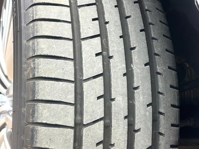 ハリアーハイブリッド Ｚ　レザーパッケージ　禁煙車　フルエアロ　サンルーフ　１２．３インチディスプレイオーディオ　ＪＢＬサウンド　全周囲カメラ　トヨタセーフティ　レーダークルーズ　電動リアゲート　レザーシート　前席シートエアコン　ドラレコ（26枚目）