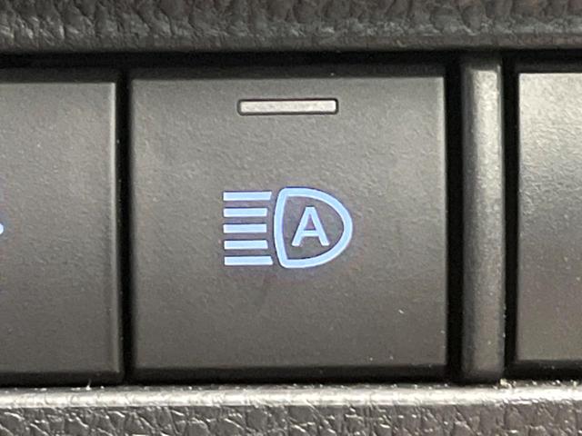 ハリアーハイブリッド Ｚ　レザーパッケージ　禁煙車　フルエアロ　サンルーフ　１２．３インチディスプレイオーディオ　ＪＢＬサウンド　全周囲カメラ　トヨタセーフティ　レーダークルーズ　電動リアゲート　レザーシート　前席シートエアコン　ドラレコ（51枚目）