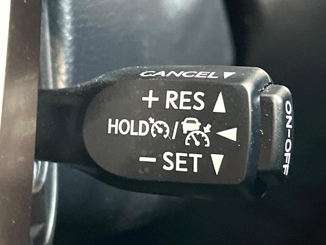 ハイラックス Ｚ　ＧＲスポーツ　禁煙車　９インチディスプレイオーディオ　全周囲カメラ　４ＷＤ　ディーゼル（軽油）　ターボ　プリクラッシュセーフティ　レーダークルーズ　ＬＥＤヘッド　ＥＴＣ　ドラレコ　パドルシフト　純正１８インチアルミ（6枚目）