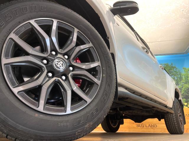 ハイラックス Ｚ　ＧＲスポーツ　禁煙車　９インチディスプレイオーディオ　全周囲カメラ　４ＷＤ　ディーゼル（軽油）　ターボ　プリクラッシュセーフティ　レーダークルーズ　ＬＥＤヘッド　ＥＴＣ　ドラレコ　パドルシフト　純正１８インチアルミ（13枚目）