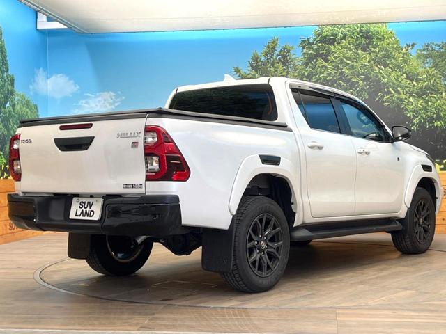 ハイラックス Ｚ　ＧＲスポーツ　禁煙車　９インチディスプレイオーディオ　全周囲カメラ　４ＷＤ　ディーゼル（軽油）　ターボ　プリクラッシュセーフティ　レーダークルーズ　ＬＥＤヘッド　ＥＴＣ　ドラレコ　パドルシフト　純正１８インチアルミ（17枚目）