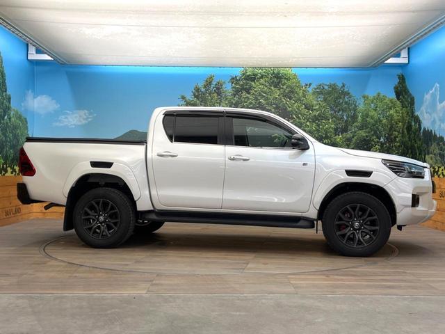 ハイラックス Ｚ　ＧＲスポーツ　禁煙車　９インチディスプレイオーディオ　全周囲カメラ　４ＷＤ　ディーゼル（軽油）　ターボ　プリクラッシュセーフティ　レーダークルーズ　ＬＥＤヘッド　ＥＴＣ　ドラレコ　パドルシフト　純正１８インチアルミ（26枚目）