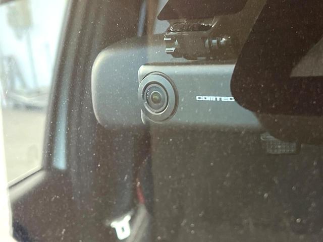 ハイラックス Ｚ　ＧＲスポーツ　禁煙車　９インチディスプレイオーディオ　全周囲カメラ　４ＷＤ　ディーゼル（軽油）　ターボ　プリクラッシュセーフティ　レーダークルーズ　ＬＥＤヘッド　ＥＴＣ　ドラレコ　パドルシフト　純正１８インチアルミ（34枚目）