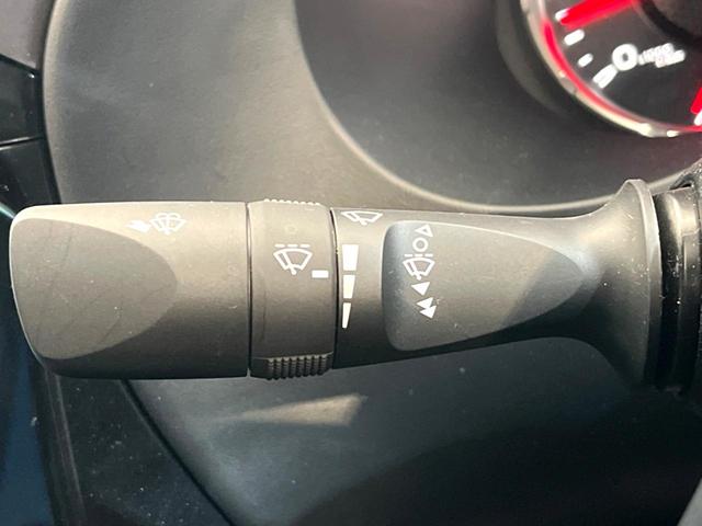 ハイラックス Ｚ　ＧＲスポーツ　禁煙車　９インチディスプレイオーディオ　全周囲カメラ　４ＷＤ　ディーゼル（軽油）　ターボ　プリクラッシュセーフティ　レーダークルーズ　ＬＥＤヘッド　ＥＴＣ　ドラレコ　パドルシフト　純正１８インチアルミ（43枚目）