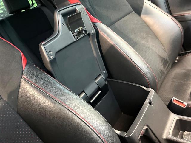 ハイラックス Ｚ　ＧＲスポーツ　禁煙車　９インチディスプレイオーディオ　全周囲カメラ　４ＷＤ　ディーゼル（軽油）　ターボ　プリクラッシュセーフティ　レーダークルーズ　ＬＥＤヘッド　ＥＴＣ　ドラレコ　パドルシフト　純正１８インチアルミ（66枚目）