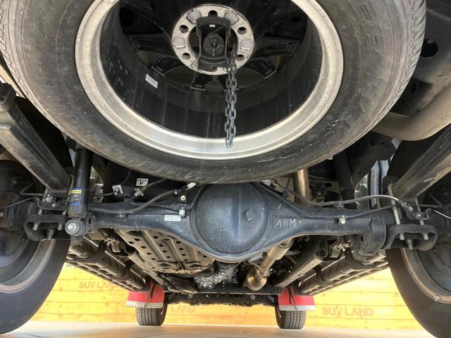ハイラックス Ｚ　ＧＲスポーツ　禁煙車　純正９インチディスプレイオーディオ　全周囲カメラ　４ＷＤ　ディーゼル（軽油）　ターボ　セーフティセンス　レーダークルーズ　ＬＥＤヘッド　ＥＴＣ　ドラレコ　スマートキー　純正１８インチアルミ（19枚目）