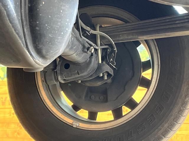 ハイラックス Ｚ　ＧＲスポーツ　禁煙車　純正９インチディスプレイオーディオ　全周囲カメラ　４ＷＤ　ディーゼル（軽油）　ターボ　セーフティセンス　レーダークルーズ　ＬＥＤヘッド　ＥＴＣ　ドラレコ　スマートキー　純正１８インチアルミ（23枚目）