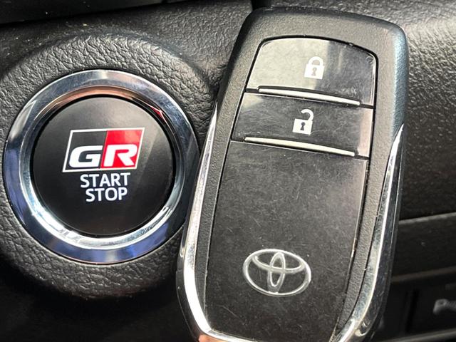 ハイラックス Ｚ　ＧＲスポーツ　禁煙車　純正９インチディスプレイオーディオ　全周囲カメラ　４ＷＤ　ディーゼル（軽油）　ターボ　セーフティセンス　レーダークルーズ　ＬＥＤヘッド　ＥＴＣ　ドラレコ　スマートキー　純正１８インチアルミ（37枚目）