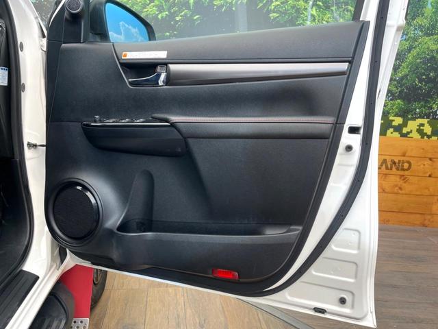 ハイラックス Ｚ　ＧＲスポーツ　禁煙車　純正９インチディスプレイオーディオ　全周囲カメラ　４ＷＤ　ディーゼル（軽油）　ターボ　セーフティセンス　レーダークルーズ　ＬＥＤヘッド　ＥＴＣ　ドラレコ　スマートキー　純正１８インチアルミ（63枚目）