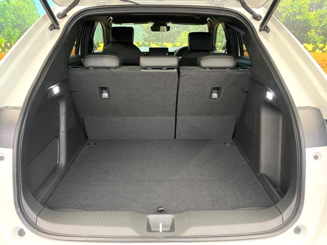 ヴェゼル ｅ：ＨＥＶ　ＲＳ　登録済未使用車　９インチホンダコネクトディスプレイ　全周囲カメラ　ブラインドスポットインフォメーション　アダプティブクルーズ　電動リアゲート　シートヒーター　ステアリングヒーター　パドルシフト（37枚目）