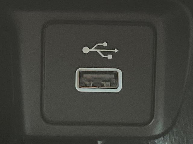 ヴェゼル ｅ：ＨＥＶ　ＲＳ　登録済未使用車　９インチホンダコネクトディスプレイ　全周囲カメラ　ブラインドスポットインフォメーション　アダプティブクルーズ　電動リアゲート　シートヒーター　ステアリングヒーター　パドルシフト（58枚目）