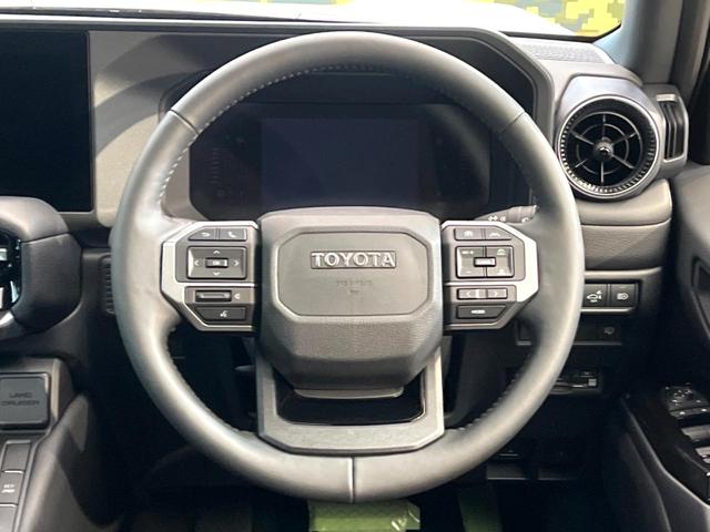 ランドクルーザー２５０ ＶＸ　禁煙車　４ＷＤ　サンルーフ　７人乗り　１２．３インチディスプレイオーディオ　全周囲カメラ　レーダークルーズ　電動リアゲート　シートベンチレーション　ブラインドスポットモニター　ＬＥＤヘッド　ＥＴＣ（11枚目）