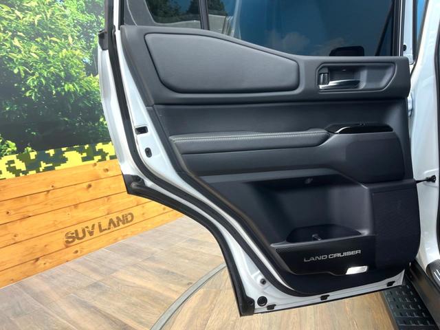 ランドクルーザー２５０ ＶＸ　禁煙車　４ＷＤ　サンルーフ　７人乗り　１２．３インチディスプレイオーディオ　全周囲カメラ　レーダークルーズ　電動リアゲート　シートベンチレーション　ブラインドスポットモニター　ＬＥＤヘッド　ＥＴＣ（29枚目）