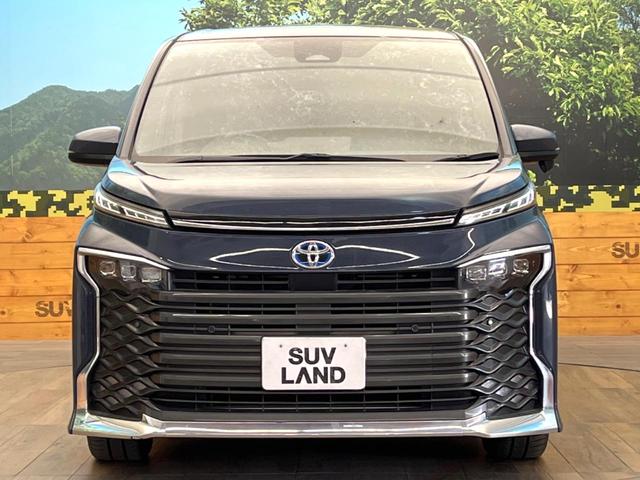 ヴォクシー ハイブリッドＳ－Ｚ　禁煙車　両側電動ドア　後席モニター　バックカメラ　衝突被害軽減システム　レーダークルーズ　ハーフレザーシート　コーナーセンサー　スマートキー　ＬＥＤヘッド　ＥＴＣ２．０　純正１７インチアルミ（15枚目）