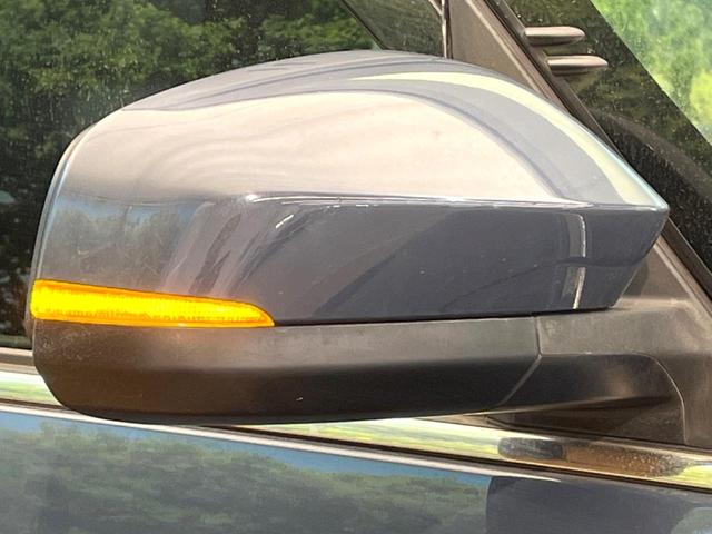ヴォクシー ハイブリッドＳ－Ｚ　禁煙車　両側電動ドア　後席モニター　バックカメラ　衝突被害軽減システム　レーダークルーズ　ハーフレザーシート　コーナーセンサー　スマートキー　ＬＥＤヘッド　ＥＴＣ２．０　純正１７インチアルミ（47枚目）