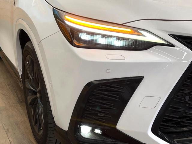 �y�k�d�c�w�b�h���C�g�z���V����ԑ��s�����ǍD�Ȏ��E���m�ۂ����S���ĉ^�]�ł��鍂�P�x�k�d�c�w�b�h���C�g�𑕔��I�_�����x�������A����d�͂��}�����Ă��܂��B