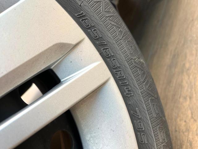 ルーミー Ｇ　禁煙車　９インチディスプレイオーディオ　全周囲カメラ　スマートアシスト　両側電動スライド　シートヒーター　ＬＥＤヘッド　スマートキー　クリアランスソナー　純正１４インチスチールホイール（30枚目）