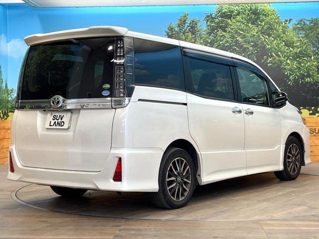 ヴォクシー ZS 煌 SDナビ バックカメラ 両側電動スライド アイドリングストップ LEDヘッド ETC スマートキー 横滑り防止装置 革巻きステアリング マニュアルモード付 デュアルエアコン 純正16インチアルミ(17枚目)