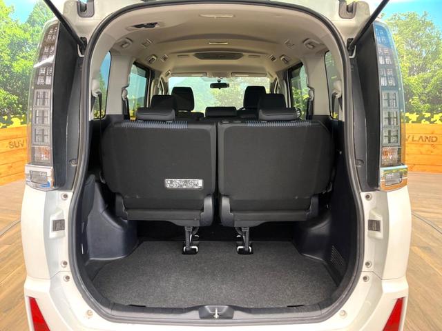 ヴォクシー ZS 煌 SDナビ バックカメラ 両側電動スライド アイドリングストップ LEDヘッド ETC スマートキー 横滑り防止装置 革巻きステアリング マニュアルモード付 デュアルエアコン 純正16インチアルミ(47枚目)