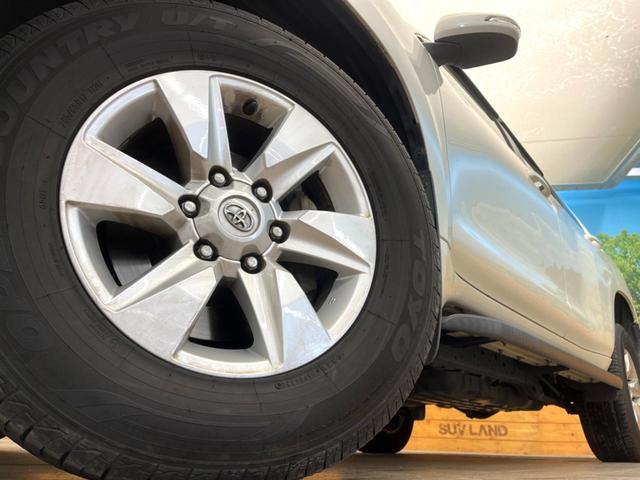 ランドクルーザープラド ＴＸ　Ｌパッケージ　４ＷＤ　７人乗り　純正ＳＤナビ　バックカメラ　セーフティセンス　レーダークルーズ　禁煙車　レザーシート　前席シートエアコン　ドラレコ　コーナーセンサー　スマートキー　ＬＥＤヘッド　ルーフレール（14枚目）