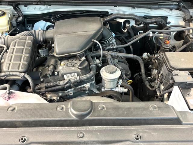 ランドクルーザープラド ＴＸ　Ｌパッケージ　４ＷＤ　７人乗り　純正ＳＤナビ　バックカメラ　セーフティセンス　レーダークルーズ　禁煙車　レザーシート　前席シートエアコン　ドラレコ　コーナーセンサー　スマートキー　ＬＥＤヘッド　ルーフレール（19枚目）