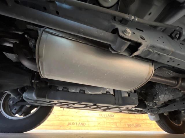 ランドクルーザープラド ＴＸ　Ｌパッケージ　４ＷＤ　７人乗り　純正ＳＤナビ　バックカメラ　セーフティセンス　レーダークルーズ　禁煙車　レザーシート　前席シートエアコン　ドラレコ　コーナーセンサー　スマートキー　ＬＥＤヘッド　ルーフレール（22枚目）