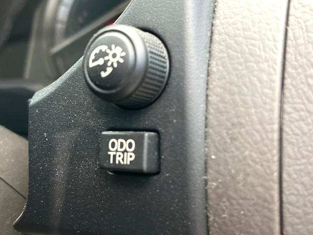 ランドクルーザープラド ＴＸ　Ｌパッケージ　４ＷＤ　７人乗り　純正ＳＤナビ　バックカメラ　セーフティセンス　レーダークルーズ　禁煙車　レザーシート　前席シートエアコン　ドラレコ　コーナーセンサー　スマートキー　ＬＥＤヘッド　ルーフレール（49枚目）