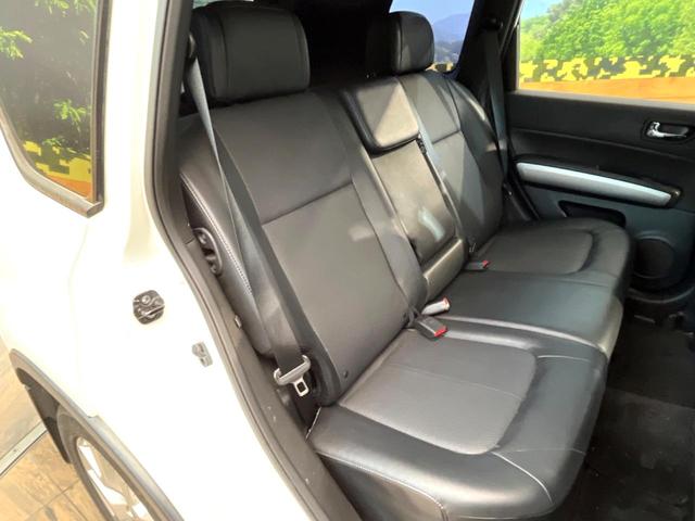 エクストレイル ２０Ｘｔｔ　禁煙車　４ＷＤ　純正ナビ　バックカメラ　全席シートヒーター　スマートキー　ＨＩＤヘッド　ルーフレール　ＥＴＣ　オートハイビーム　オートライト　オートエアコン　ＣＤ　ＤＶＤ再生　フルセグ（9枚目）