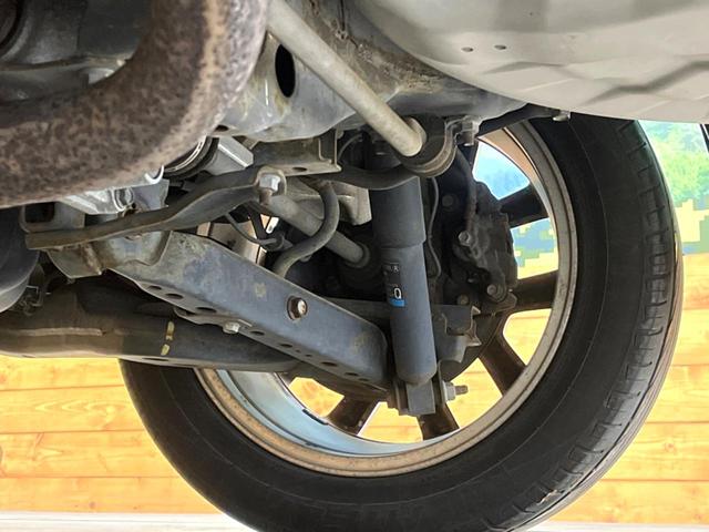 エクストレイル ２０Ｘｔｔ　禁煙車　４ＷＤ　純正ナビ　バックカメラ　全席シートヒーター　スマートキー　ＨＩＤヘッド　ルーフレール　ＥＴＣ　オートハイビーム　オートライト　オートエアコン　ＣＤ　ＤＶＤ再生　フルセグ（23枚目）