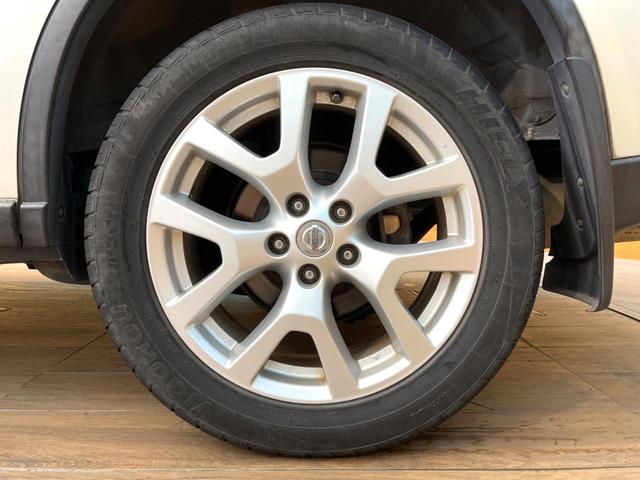 エクストレイル ２０Ｘｔｔ　禁煙車　４ＷＤ　純正ナビ　バックカメラ　全席シートヒーター　スマートキー　ＨＩＤヘッド　ルーフレール　ＥＴＣ　オートハイビーム　オートライト　オートエアコン　ＣＤ　ＤＶＤ再生　フルセグ（24枚目）