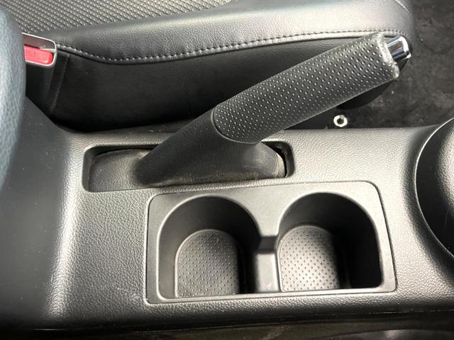 エクストレイル ２０Ｘｔｔ　禁煙車　４ＷＤ　純正ナビ　バックカメラ　全席シートヒーター　スマートキー　ＨＩＤヘッド　ルーフレール　ＥＴＣ　オートハイビーム　オートライト　オートエアコン　ＣＤ　ＤＶＤ再生　フルセグ（44枚目）