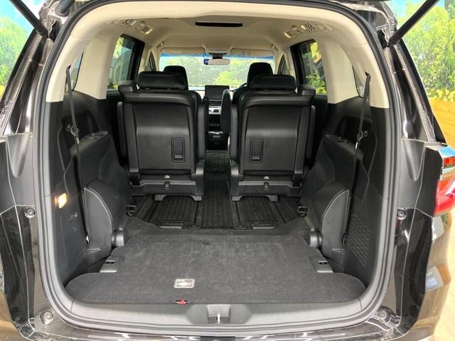 オデッセイハイブリッド ｅ：ＨＥＶアブソルート・ＥＸ　禁煙車　両側電動ドア　純正９インチナビ　全周囲カメラ　電動リアゲート　ホンダセンシング　ハーフレザーシート　ドラレコ　コーナーセンサー　スマートキー　ＬＥＤヘッド　ビルトインＥＴＣ（11枚目）