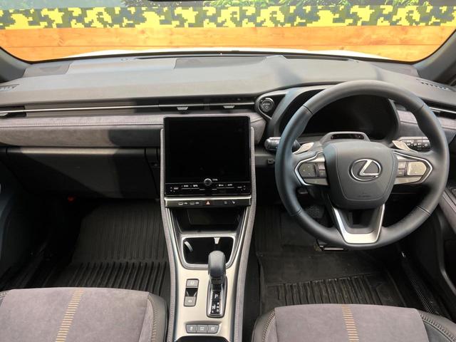 ＬＢＸ アクティブ　禁煙車　９インチディスプレイオーディオ　全周囲カメラ　プリクラッシュセーフティ　レーダークルーズ　ハーフレザーシート　パワーシート　コーナーセンサー　スマートキー　ＥＴＣ２．０　オートハイビーム（2枚目）