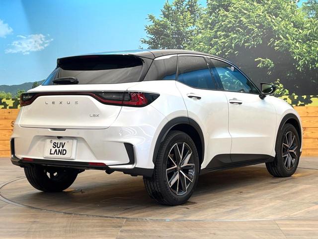 ＬＢＸ アクティブ　禁煙車　９インチディスプレイオーディオ　全周囲カメラ　プリクラッシュセーフティ　レーダークルーズ　ハーフレザーシート　パワーシート　コーナーセンサー　スマートキー　ＥＴＣ２．０　オートハイビーム（17枚目）