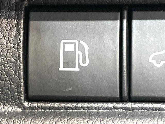 ＬＢＸ アクティブ　禁煙車　９インチディスプレイオーディオ　全周囲カメラ　プリクラッシュセーフティ　レーダークルーズ　ハーフレザーシート　パワーシート　コーナーセンサー　スマートキー　ＥＴＣ２．０　オートハイビーム（42枚目）