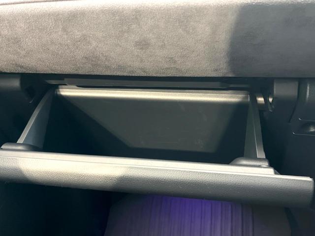 ＬＢＸ アクティブ　禁煙車　９インチディスプレイオーディオ　全周囲カメラ　プリクラッシュセーフティ　レーダークルーズ　ハーフレザーシート　パワーシート　コーナーセンサー　スマートキー　ＥＴＣ２．０　オートハイビーム（65枚目）