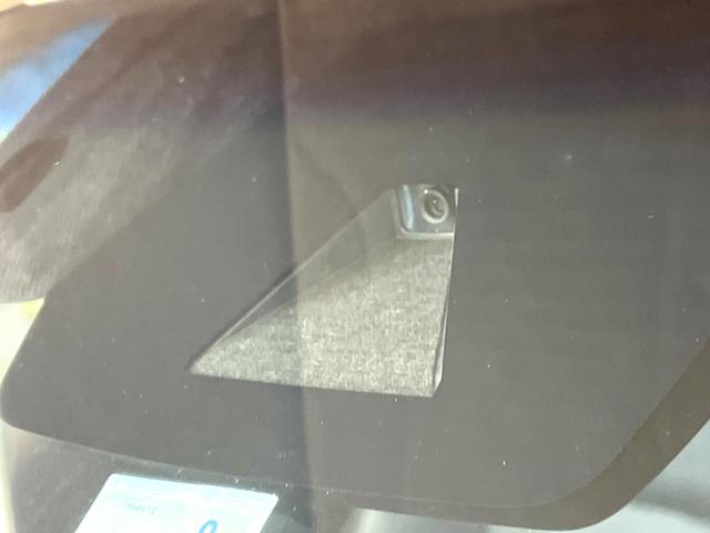 ハリアー Ｚ　レザーパッケージ　禁煙車　全周囲カメラ　ＪＢＬサウンド　純正１２．３型ナビ　衝突被害軽減システム　レーダークルーズ　電動リアゲート　レザーシート　シートエアコン　ドラレコ　コーナーセンサー　ＬＥＤヘッド　ＥＴＣ２．０（3枚目）