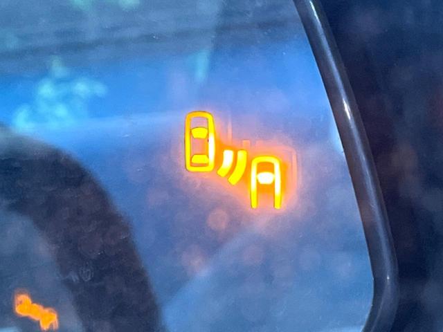 ハリアー Ｚ　レザーパッケージ　禁煙車　全周囲カメラ　ＪＢＬサウンド　純正１２．３型ナビ　衝突被害軽減システム　レーダークルーズ　電動リアゲート　レザーシート　シートエアコン　ドラレコ　コーナーセンサー　ＬＥＤヘッド　ＥＴＣ２．０（31枚目）